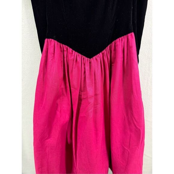 Vintage 80s Scott McClintock Off Shoulder Velvet Long Sleeve Party Dress - Picture 2 of 11